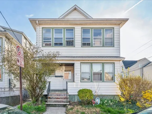 217 Lily St, Paterson City, NJ 07522