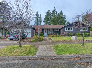 1573 N 19th St, Coos Bay, OR 97420