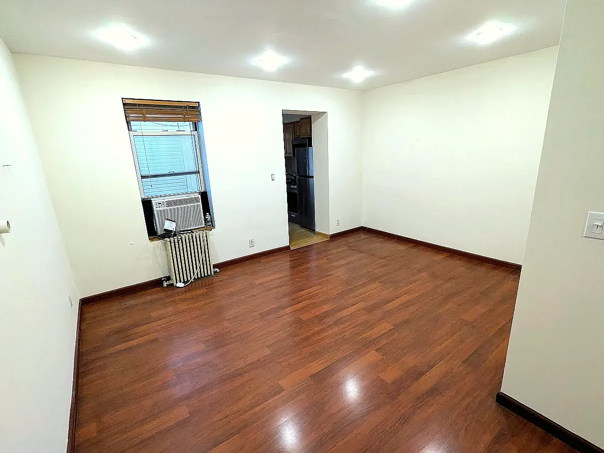 112A Nassau Avenue — Photo 3