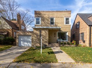 6330 N Nokomis Ave, Chicago, IL 60646