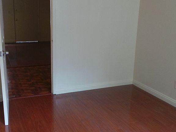 4th image of 12920 Dalewood St APT 16