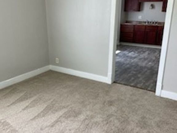 2nd image of 710 S Washington Ave APT 4