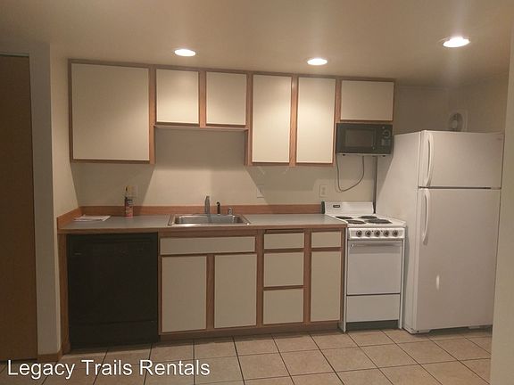 2nd image of 601 S A St APT C