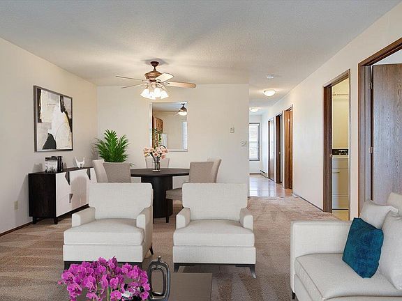 5th image of 3000 Richter St #14