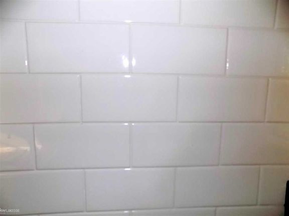 5th image of 26294 Kathy St