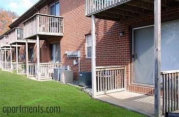 4th image of 121 Sea Trace Ct APT 201
