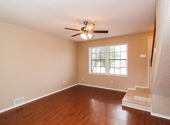 4th image of 11901 Swearingen Dr APT 26E
