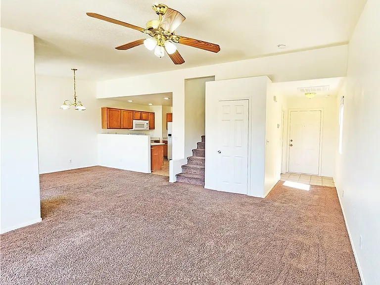1080 S Karen Ct #3 — Photo 5