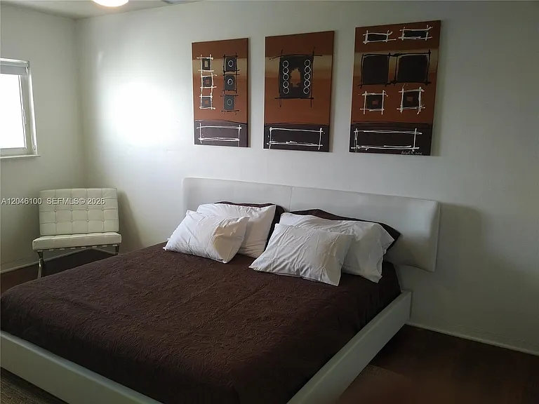 1830 S Treasure Dr #21 — Photo 17
