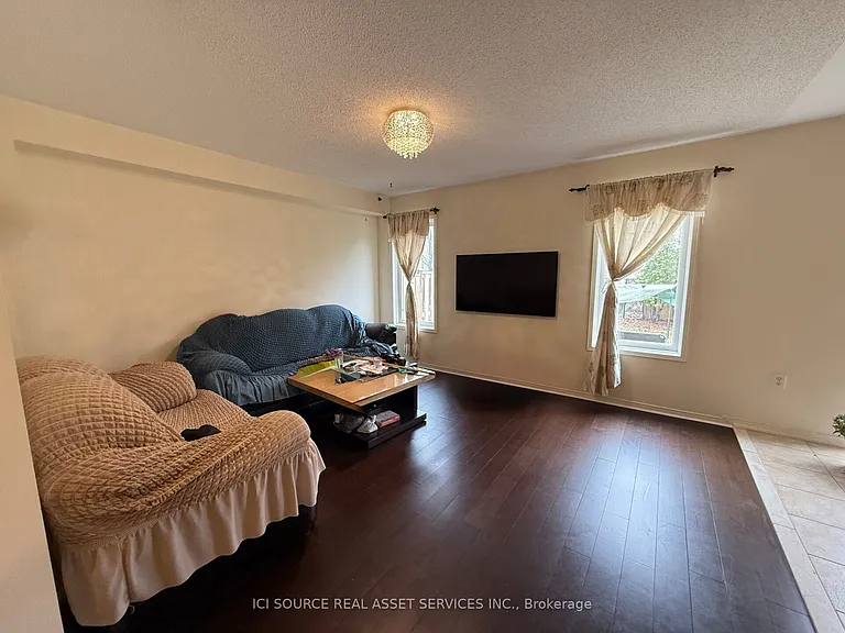 181 Norland Cir — Photo 5