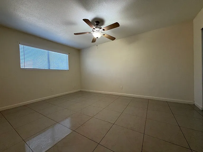 1809 E Broadway Rd #6 — Photo 7