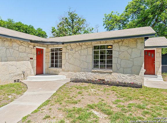 5th image of 2631 W Mistletoe Ave