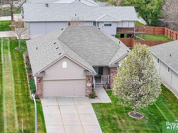 4th image of 7664 S 162nd St