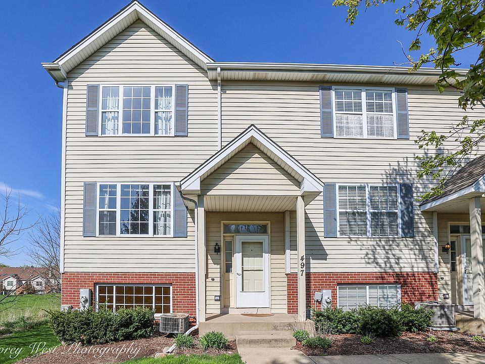 1st image of 497 E Willow St #0