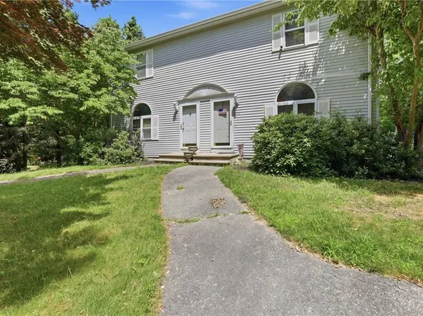 45 Lonsdale St, West Warwick, RI 02893