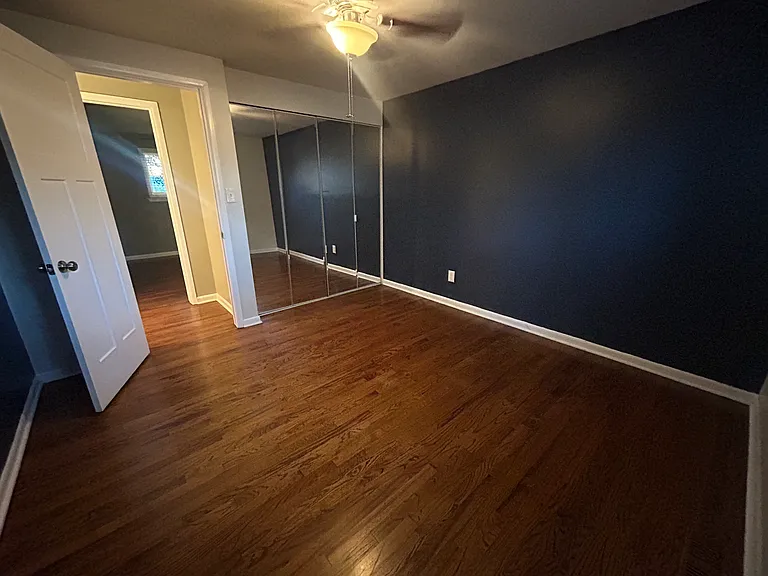 1210 Kenilworth Pl — Photo 11