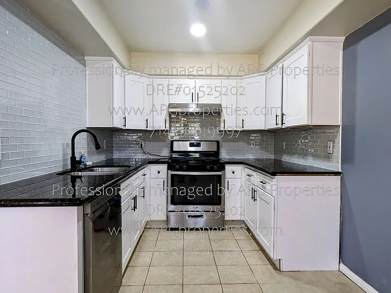 141 S Pritchard Ave — Photo 4