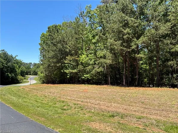 1348 Starboard Reach Lot 106, Lexington, NC 27292