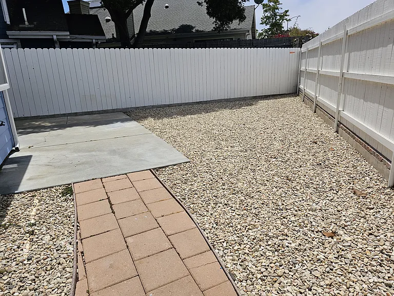 510 Hampton Pl — Photo 30