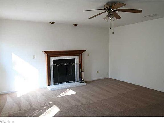 2nd image of 4012 Starwood Arch