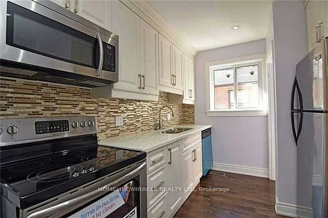 83 McMurchy Ave S #UPPER L — Photo 7