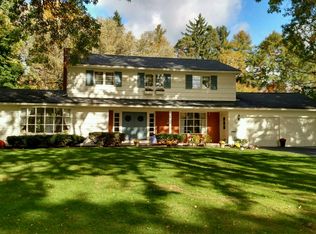 104 Country Club Dr, Rochester, NY 14618