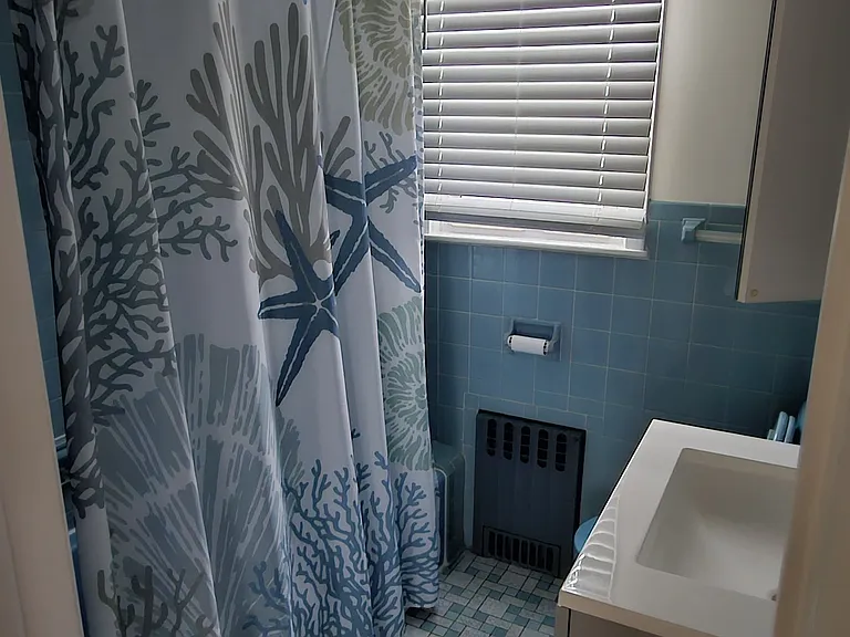 336 Bronxville Rd — Photo 10