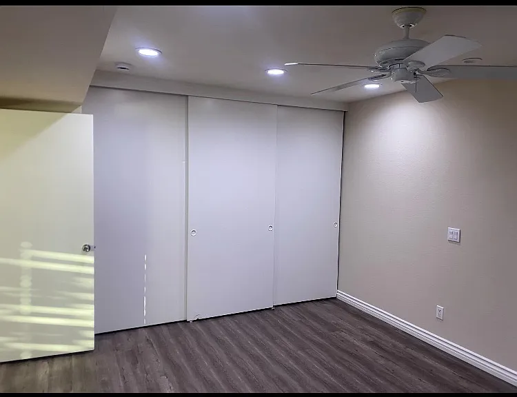 1405 Vegas Valley Dr #0 — Photo 10