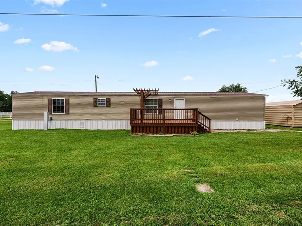 28 Cedar Grove Church Rd, Bee Spring, KY 42207