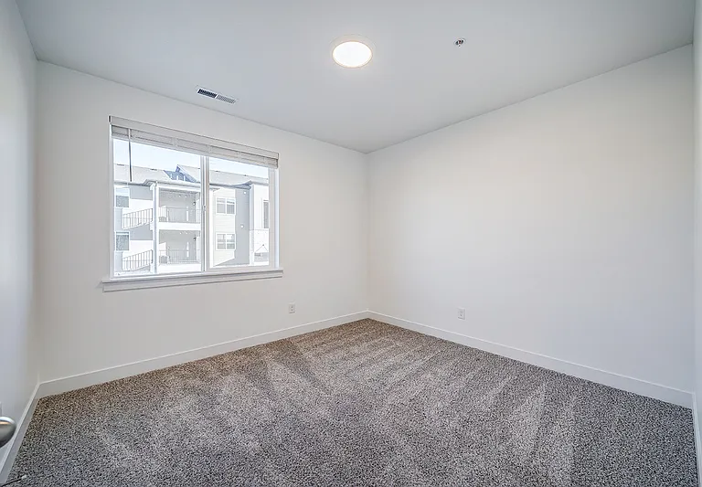 1093 N 3980 W #1KK-203 — Photo 16