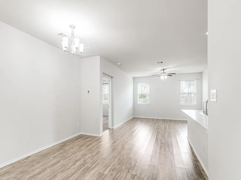 14214 Glacier Bay Ct — Photo 6