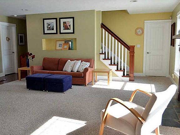 4th image of 6721 Fieldcrest Dr