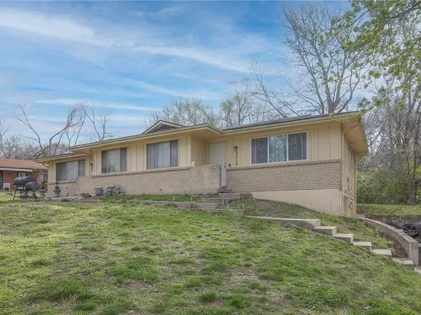 3213 N 52nd St, Kansas City, KS 66104