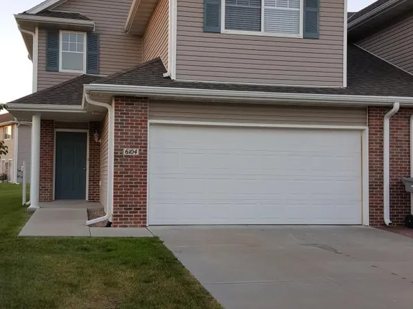 6104 Glenbrook Ln, Lincoln, NE 68512