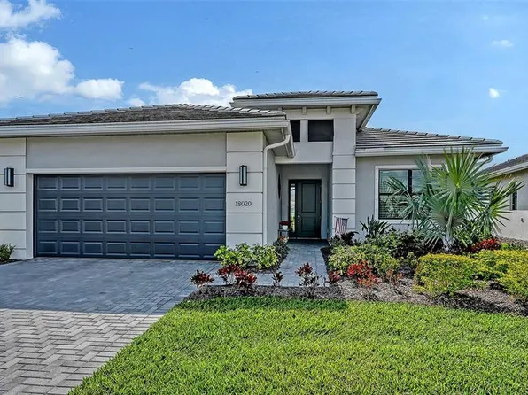 18020 Cresswind Ter, Lakewood Ranch, FL 34211