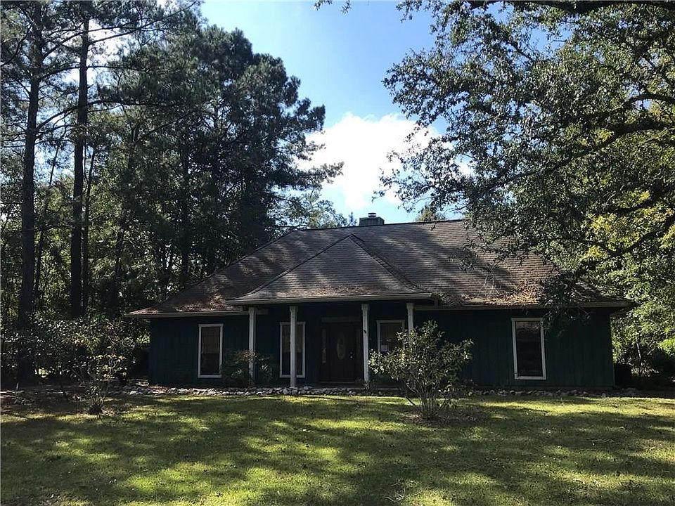 1st image of 46305 Charles Dr