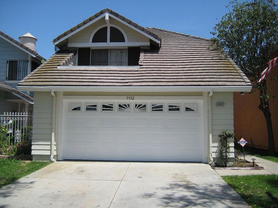 Front View of 5952 Templeton st, Huntington Park, Ca90255