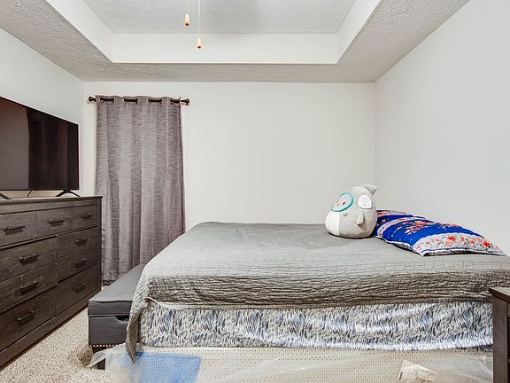 5th image of 114 Lorien Cir