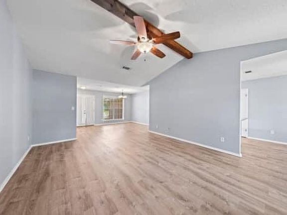 5th image of 4498 Parkwood Ln