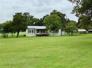 618 Jeddo Rd, Rosanky, TX 78953