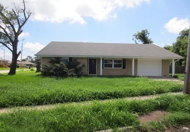 1st image of 4955 Papania Dr