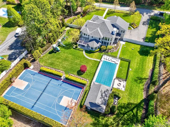 18 East Lane, Spring Valley, NY 10977