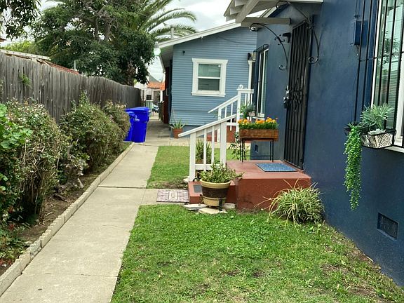 2nd image of 3086 K St
