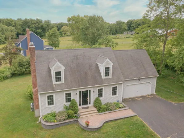 26 Piekarz Road, Colchester, CT 06415