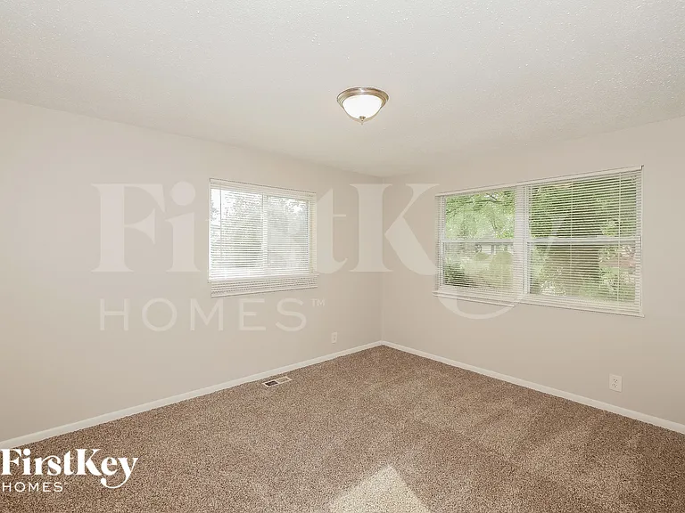 9420 E Shenandoah Dr — Photo 12