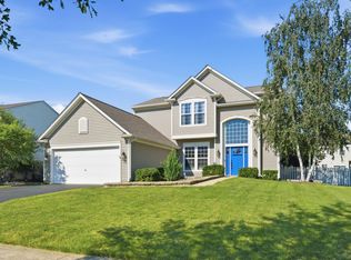 251 Clubhouse St, Bolingbrook, IL 60490