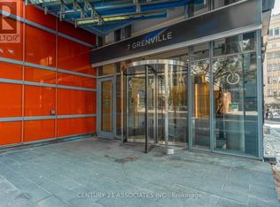 7 Grenville St #5705, Toronto, ON M4Y 0E9