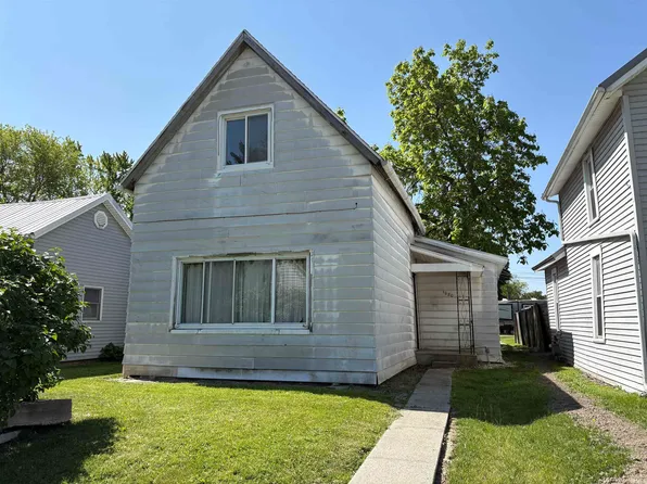 1020 W Cherry St, Bluffton, IN 46714