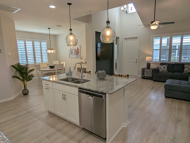 521 Margaritaville Ave — Photo 5