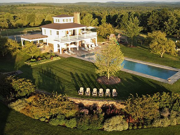 Pool House (1).jpg